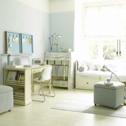 Arredare studio in casa - stanza per gli ospiti e studio insieme